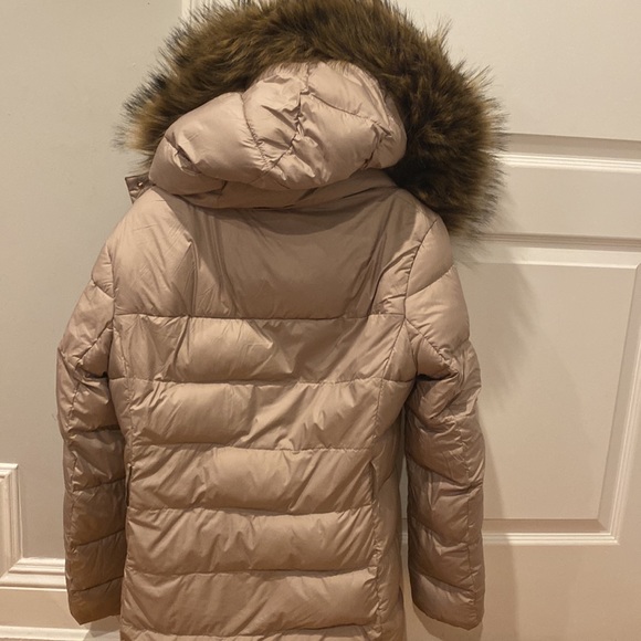 Zara puffer faux fur lined removable hat. Faux fur lined lined inside. - Picture 2 of 3